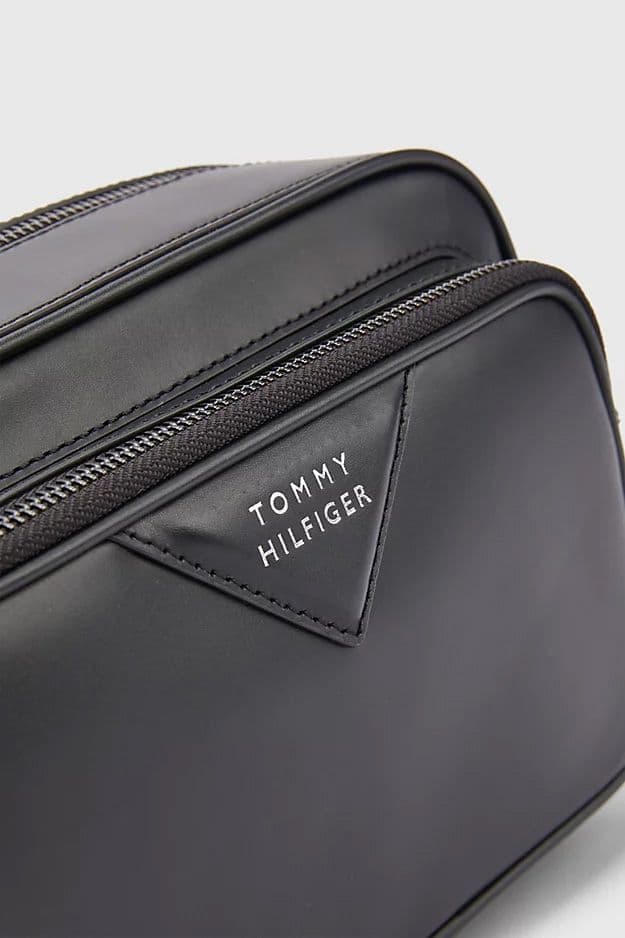 Tommy Hilfiger Modern Leather — vue 3