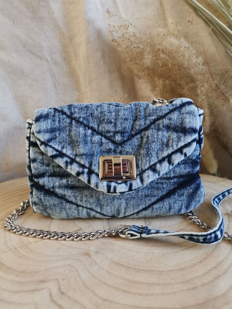 LA TROÏKA MINI AWAH — vue 1