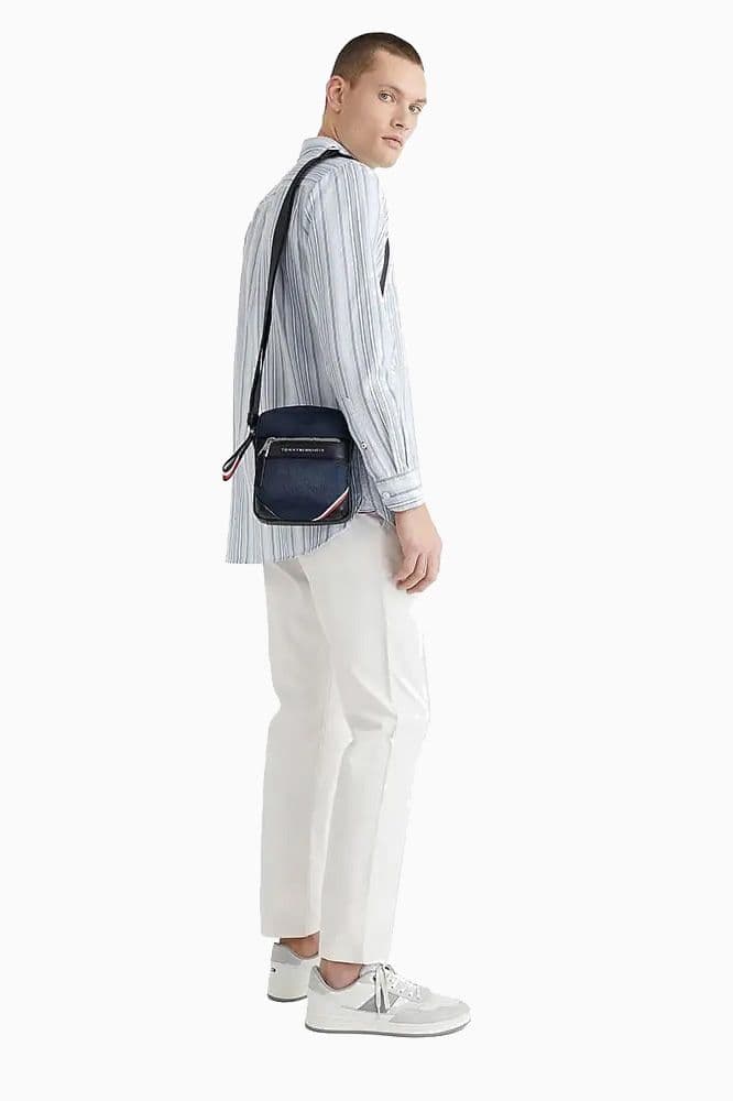 Tommy Hilfiger — vue 3