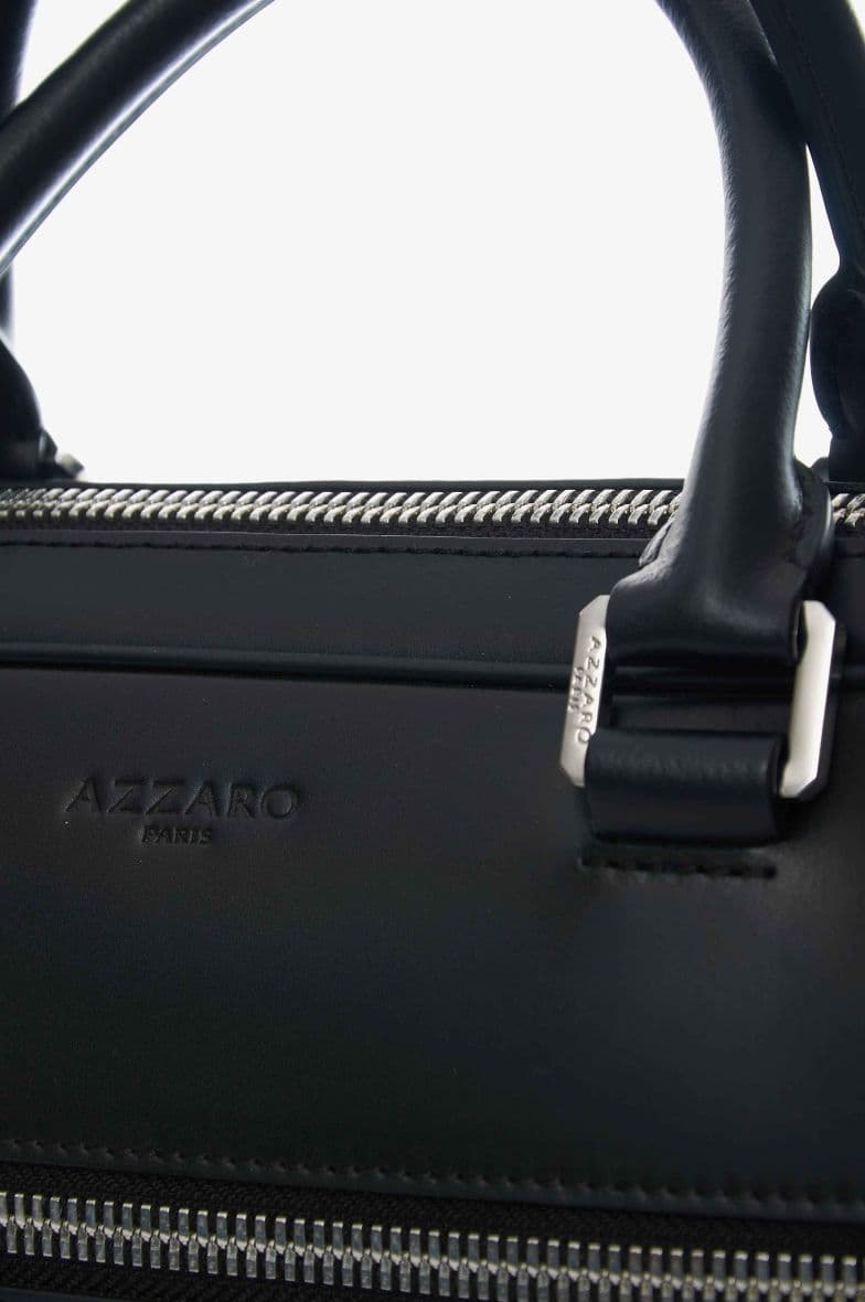 azzaro — vue 4