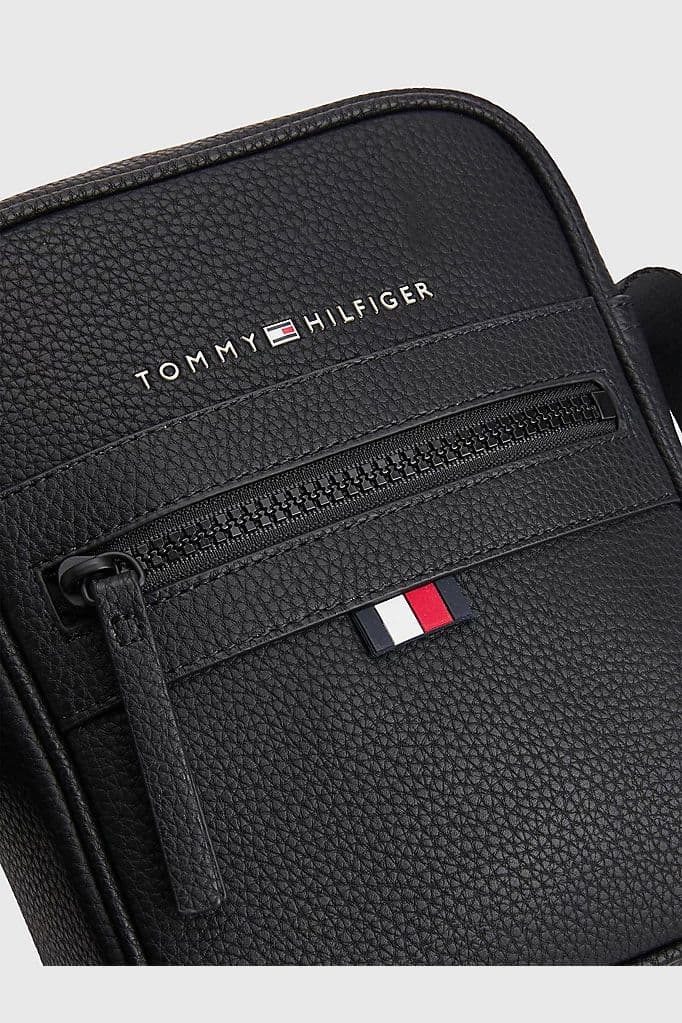 Tommy Hilfiger — vue 2