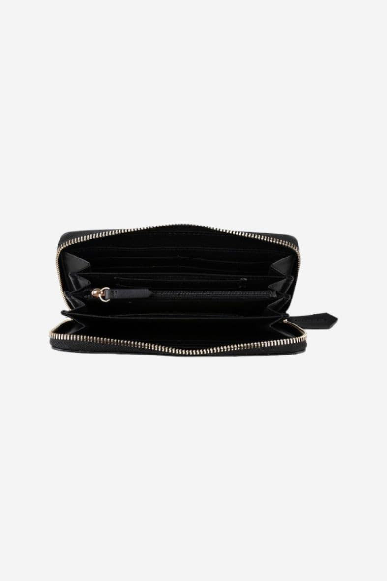 Valentino Bags Zero — vue 3