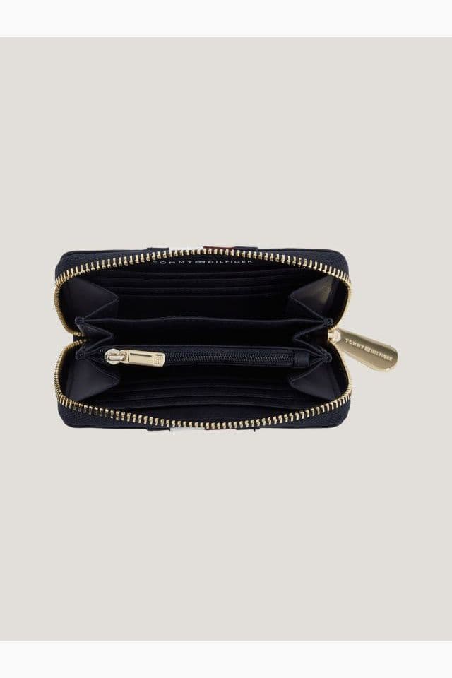 Tommy Hilfiger poppy — vue 3