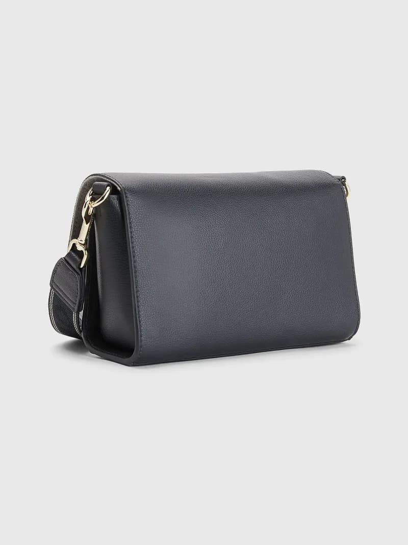 Tommy Hilfiger — vue 4