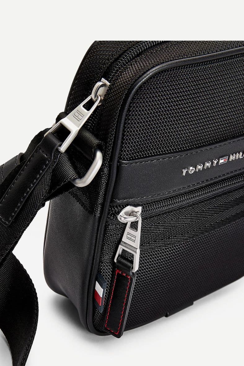 TOMMY HILFIGER ELEVATED NYLON MINI — vue 4