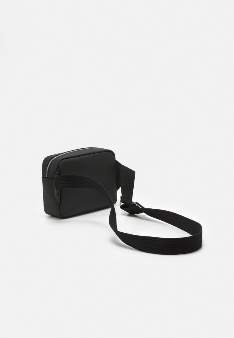 Lacoste Men's Classic en petit piqué uni — vue 3