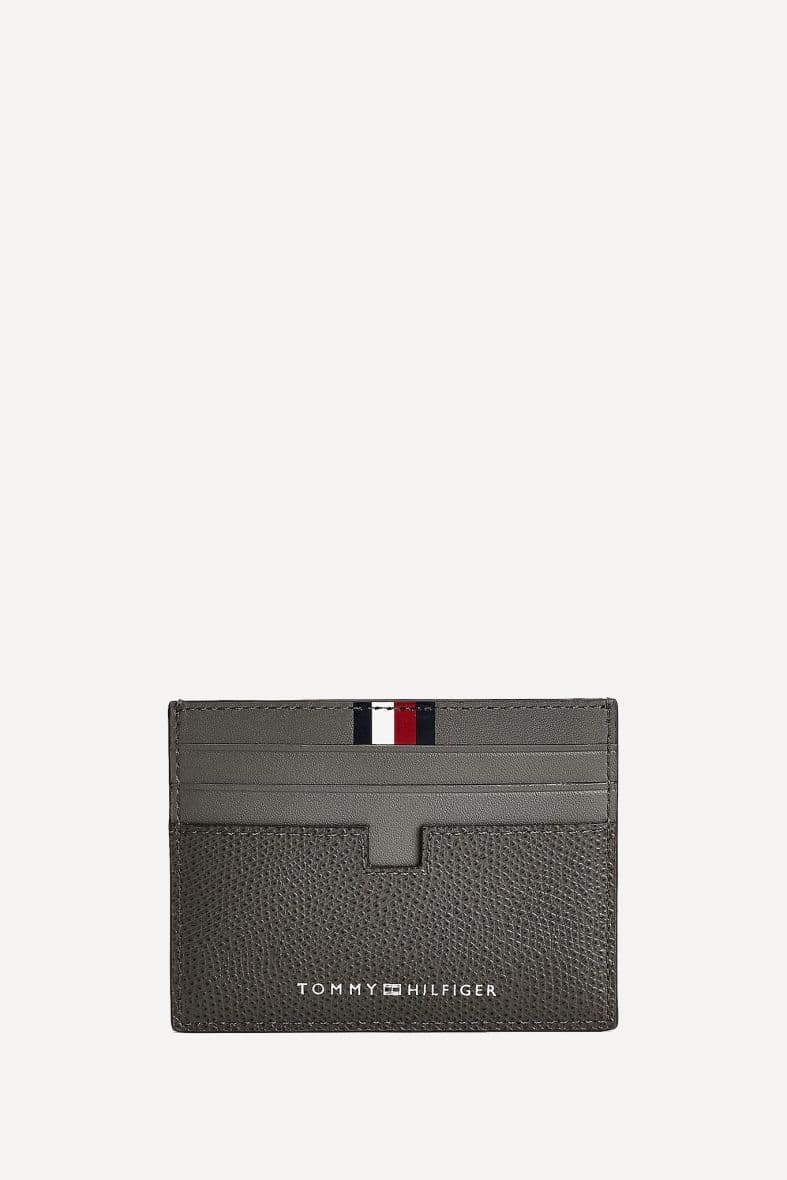 TOMMY HILFIGER TH BUSINESS — vue 3