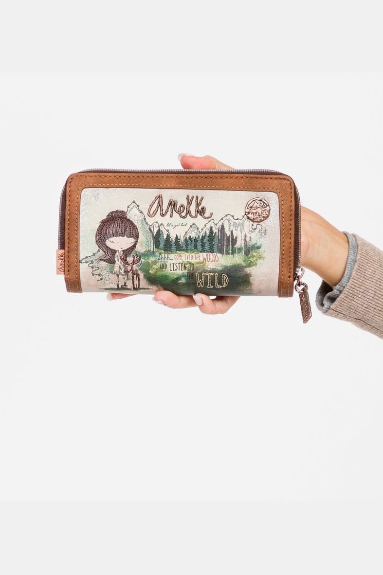 Anekke The Forest — vue 2