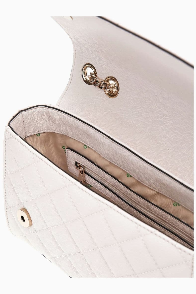 Guess Eco Carly — vue 3