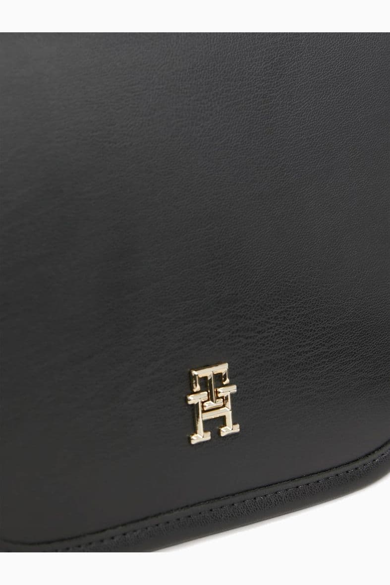 Tommy Hilfiger TH city crossover — vue 4