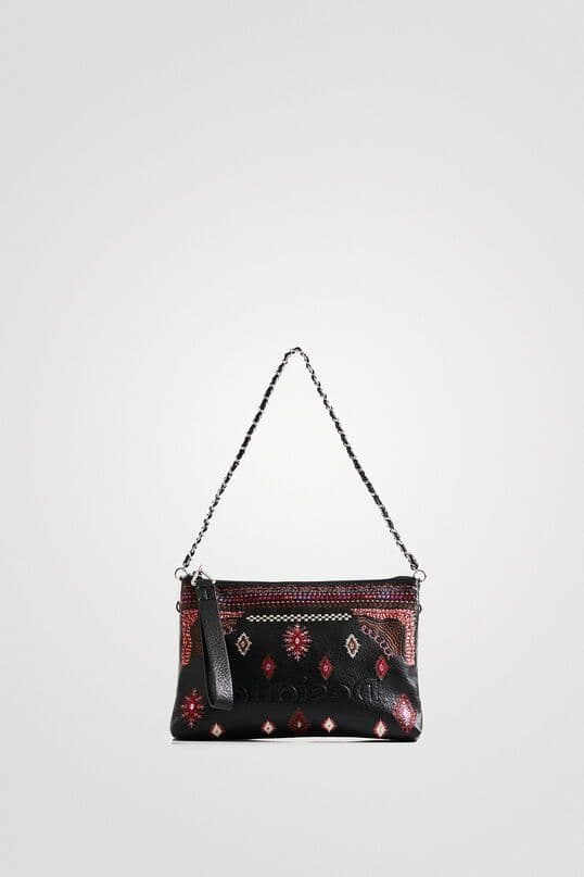 Desigual — vue 3