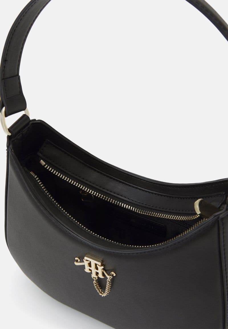 Tommy Hilfiger — vue 4