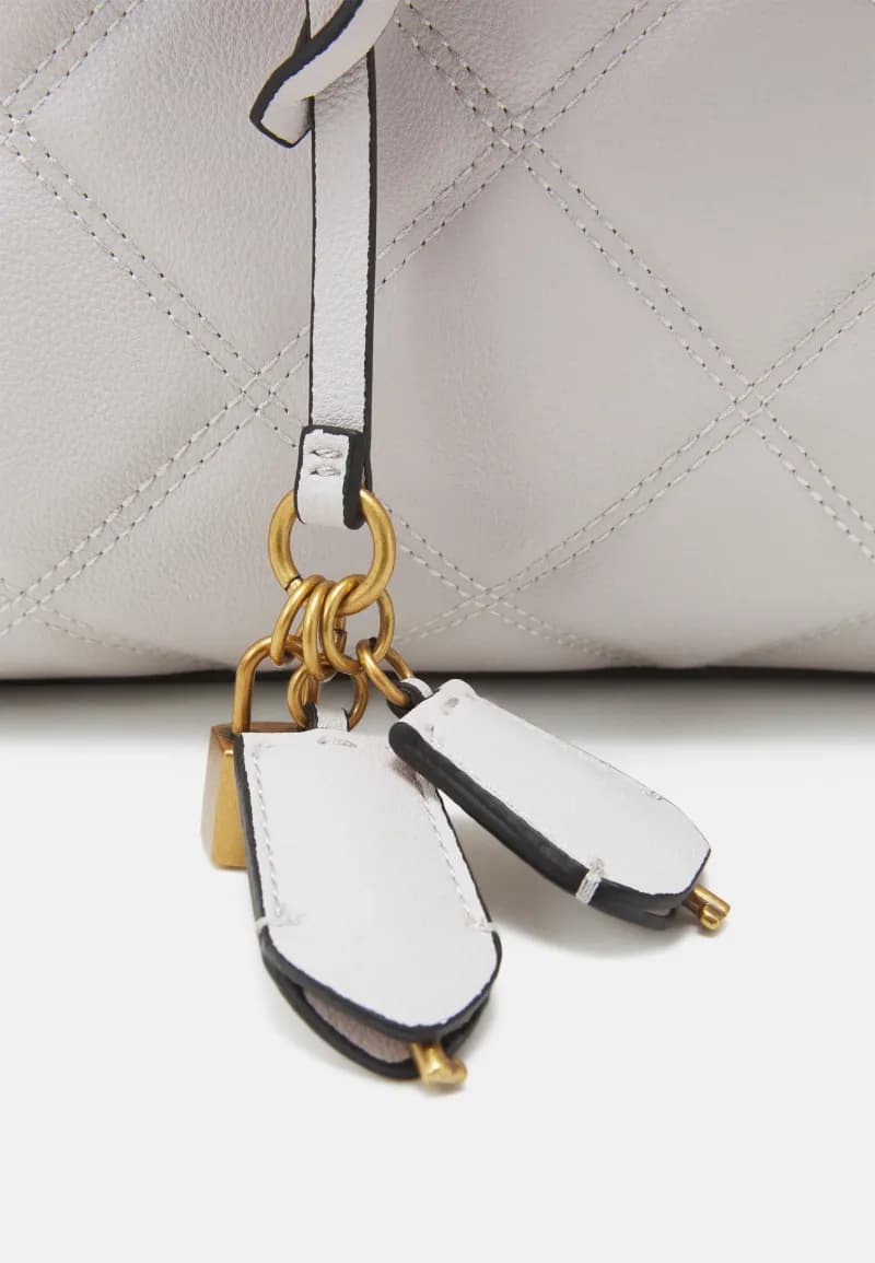 Guess Katey stone multi — vue 4