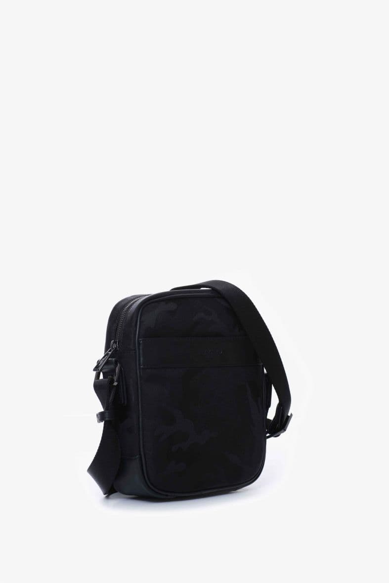 AZZARO — vue 3