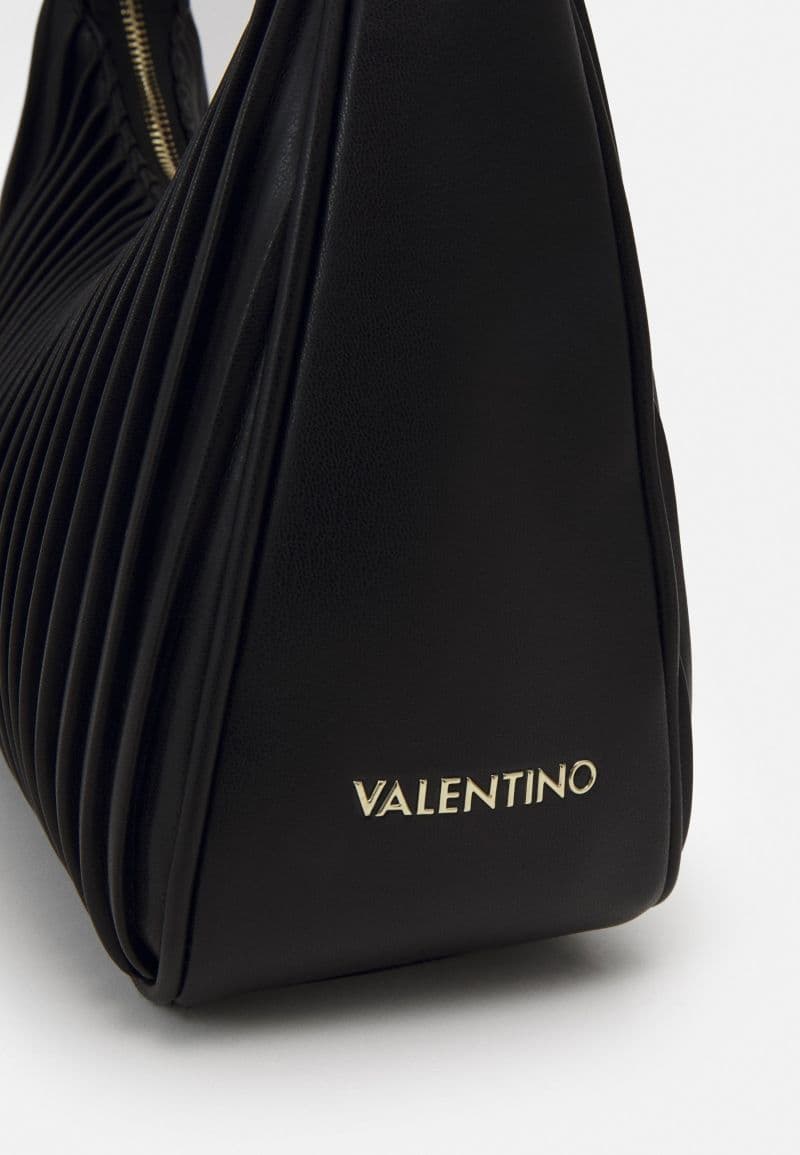VALENTINO BAGS — vue 4