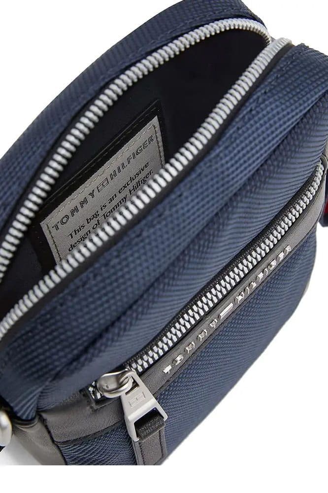 Tommy Hilfiger — vue 4