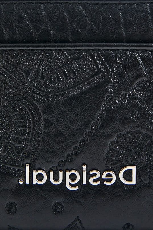 DESIGUAL PORTEFEUILLE — vue 4