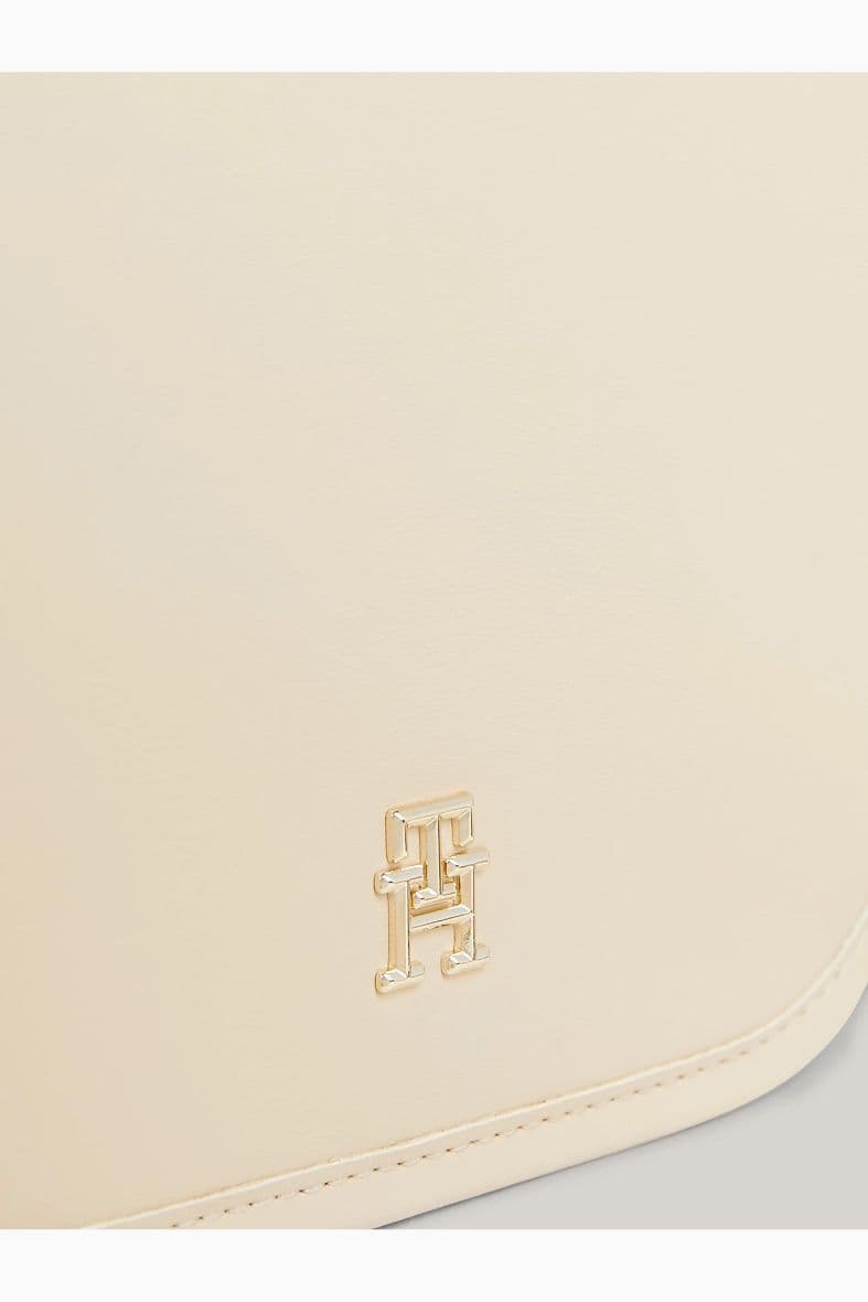 Tommy Hilfiger TH city crossover — vue 4