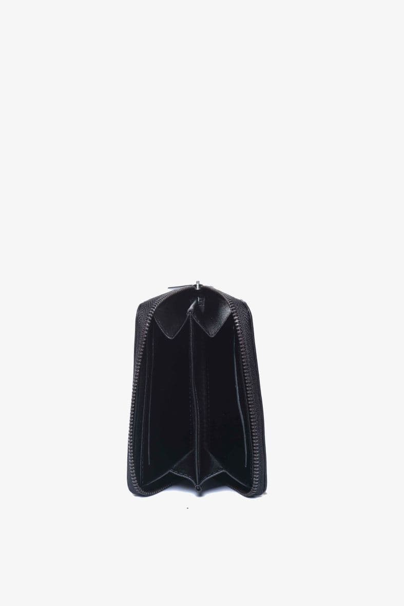 Azzaro * — vue 3