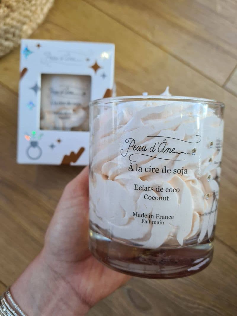 Peau d'âne -bougie chantilly musc blanc — vue 1