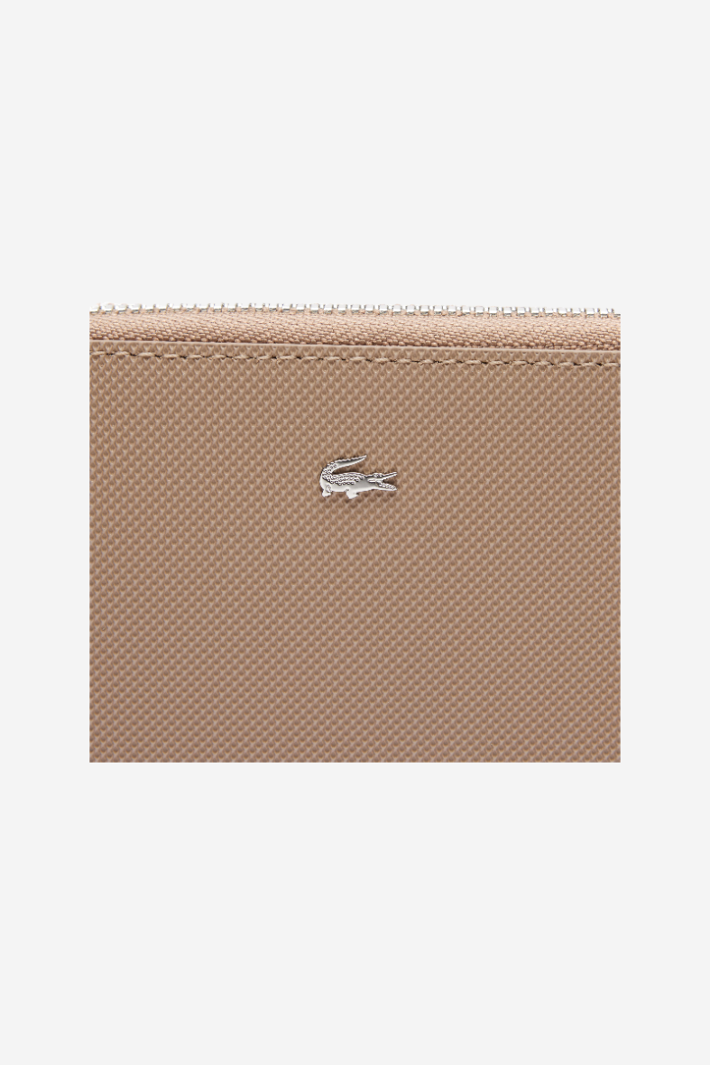 Lacoste daily city — vue 3