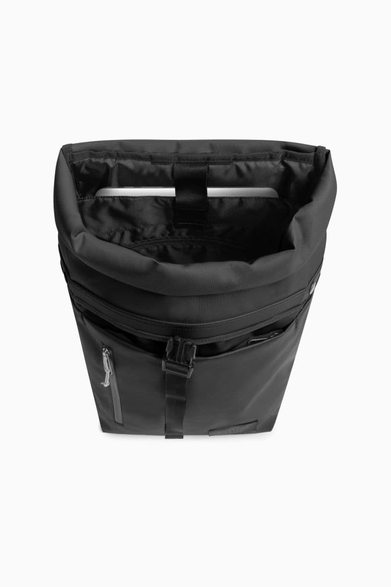 Eastpak Up Roll — vue 3