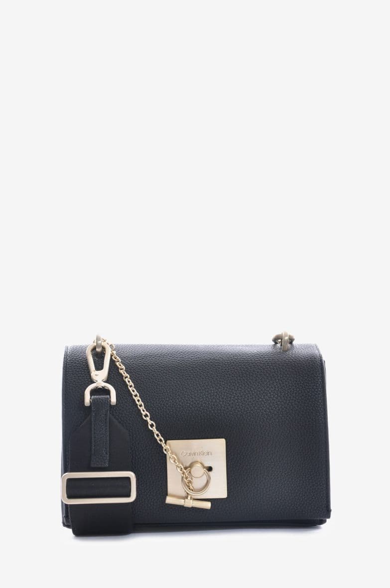 Calvin Klein Lock — vue 1