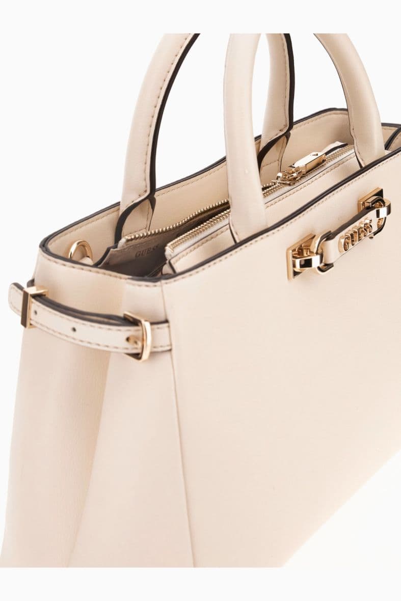 Guess Lefia — vue 3