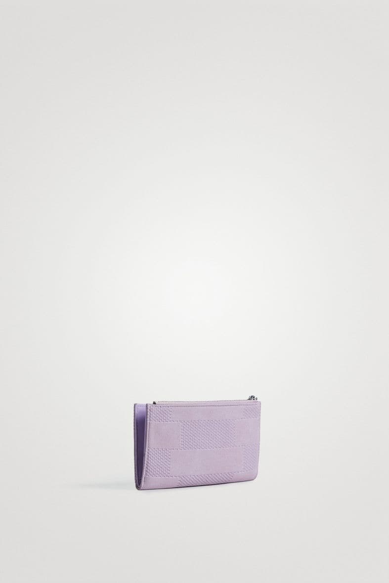 Desigual — vue 3
