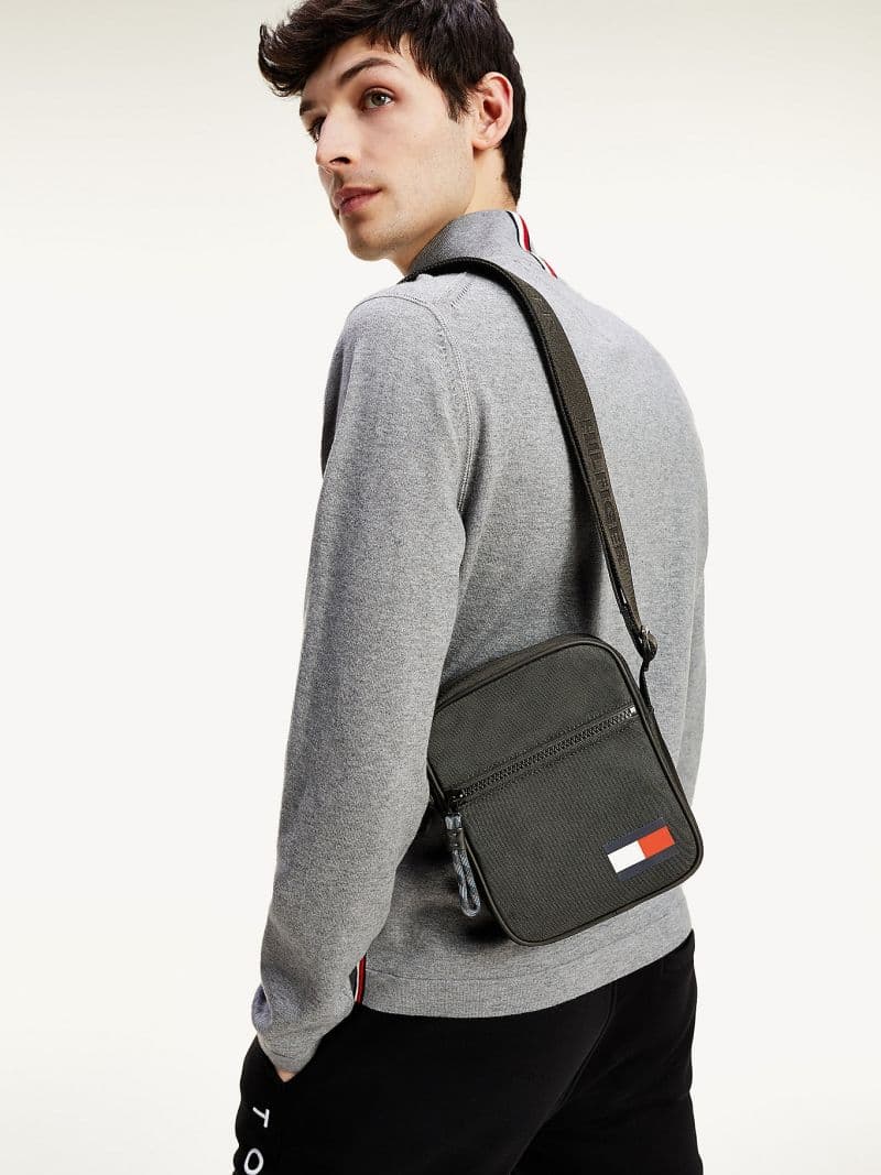 TOMMY HILFIGER SAC REPORTER À DRAPEAU — vue 3