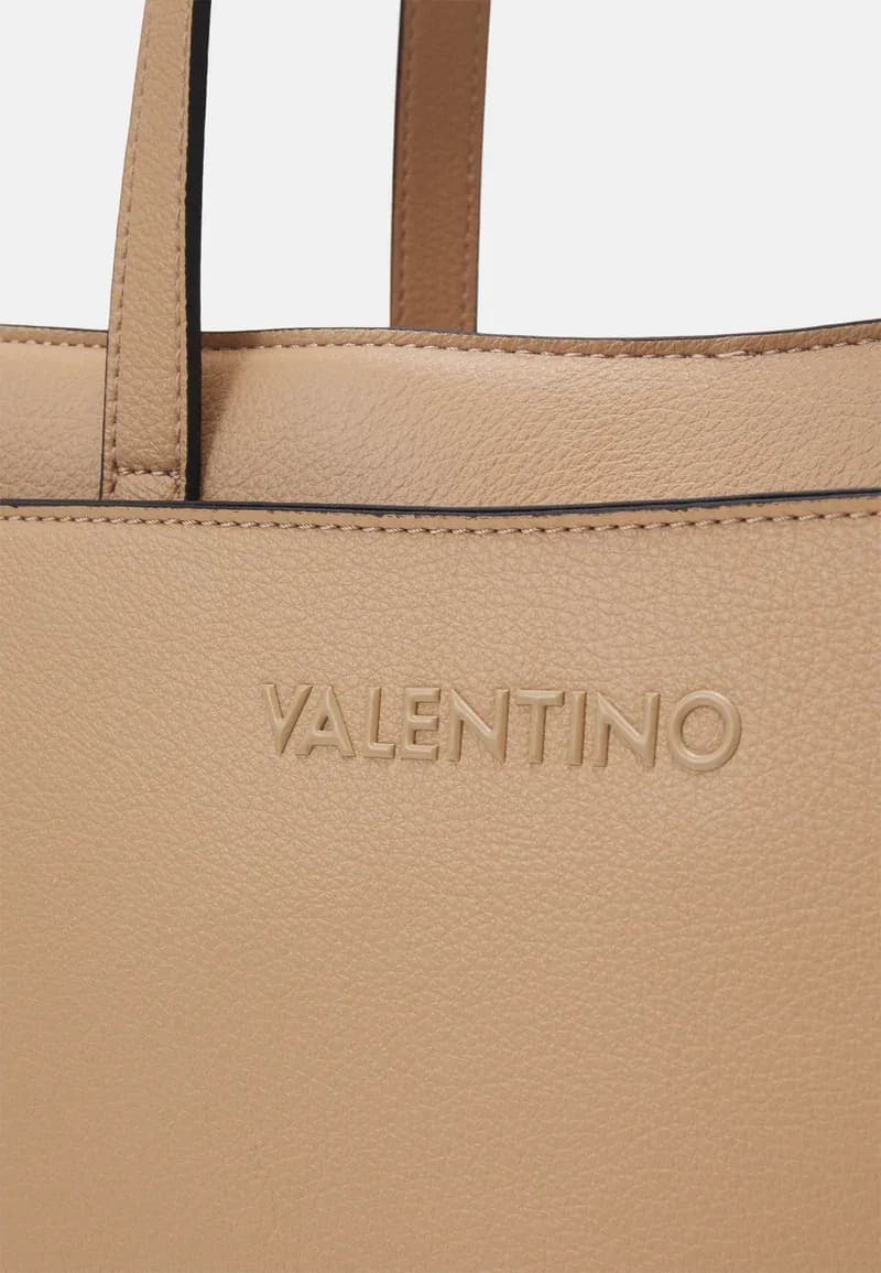 Valentino Manhattan — vue 4