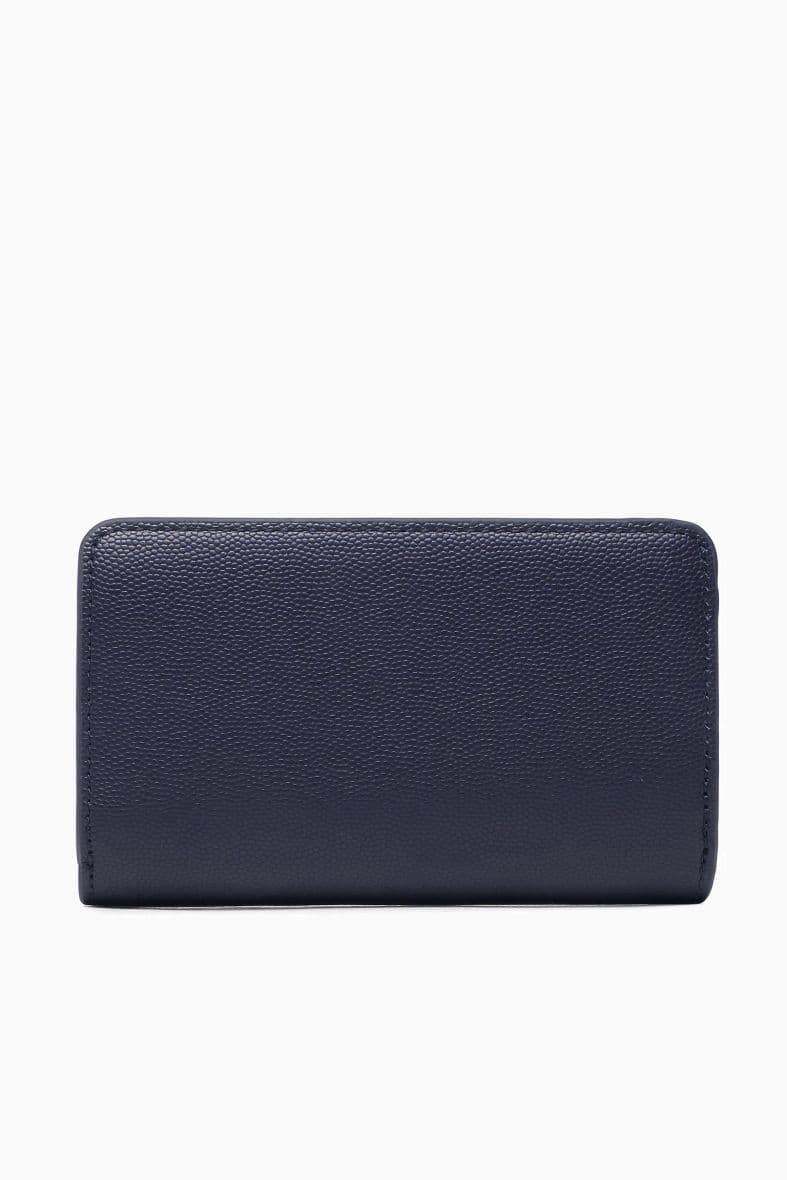 Tommy Hilfiger Timeless — vue 3