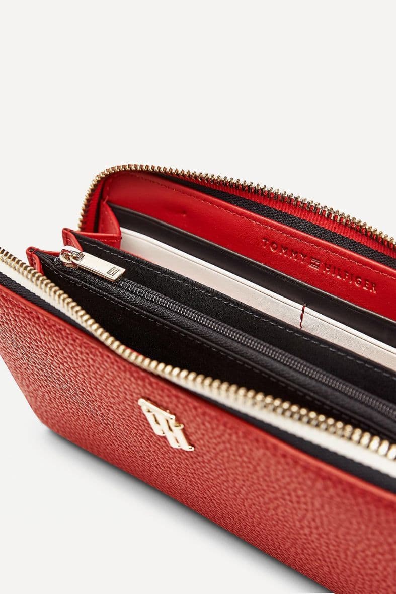 TOMMY HILFIGER TH ESSENCE LRG ZA CORP — vue 2