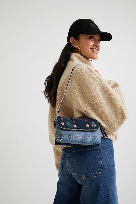 Desigual — vue 1