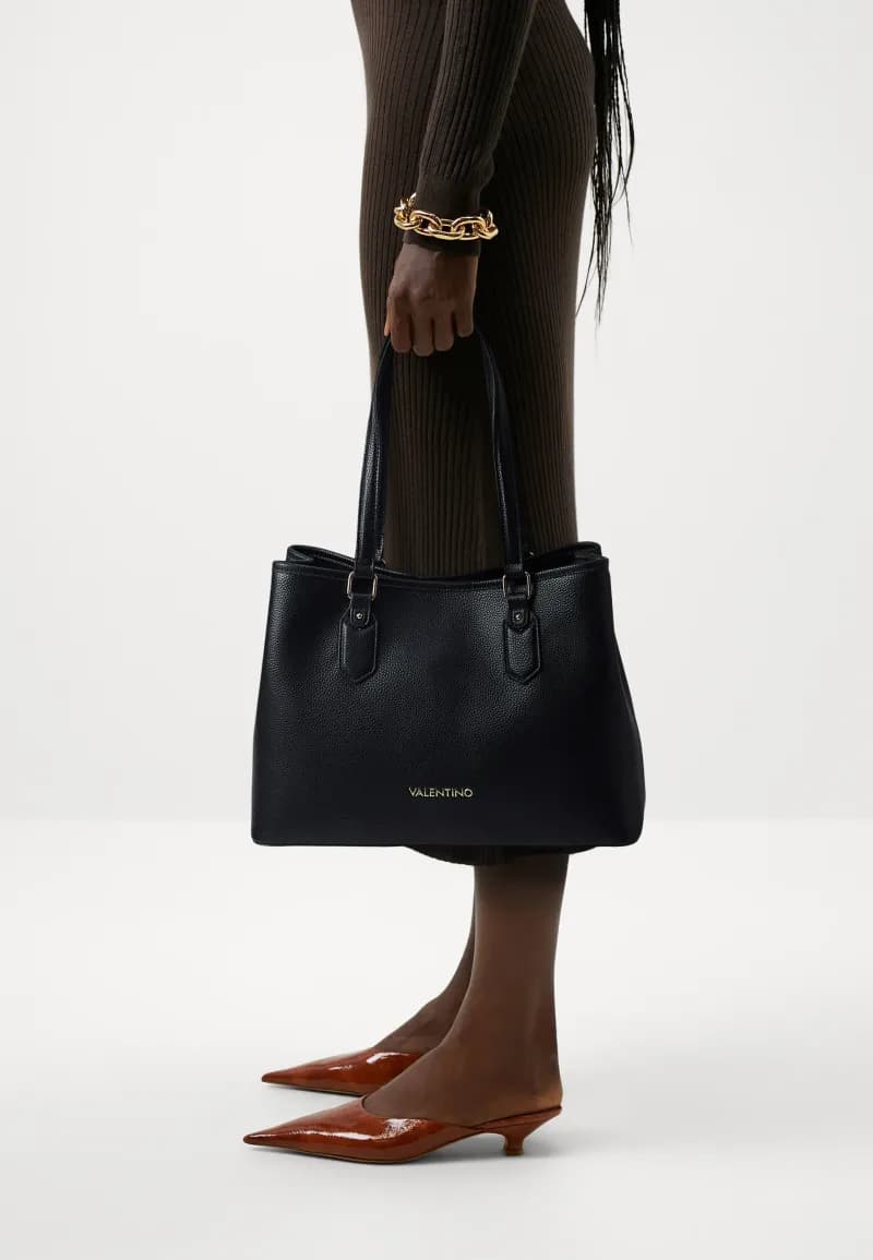 Valentino bags Brixton — vue 1