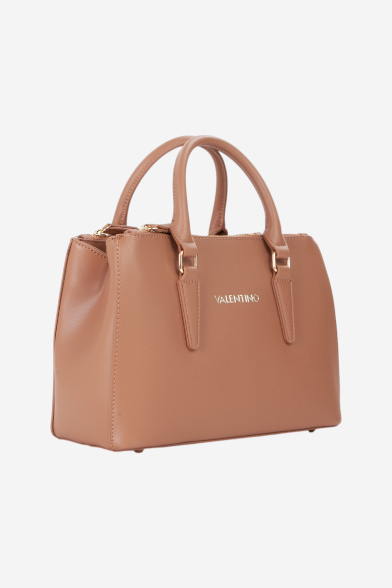 Valentino bags Zero re — vue 3