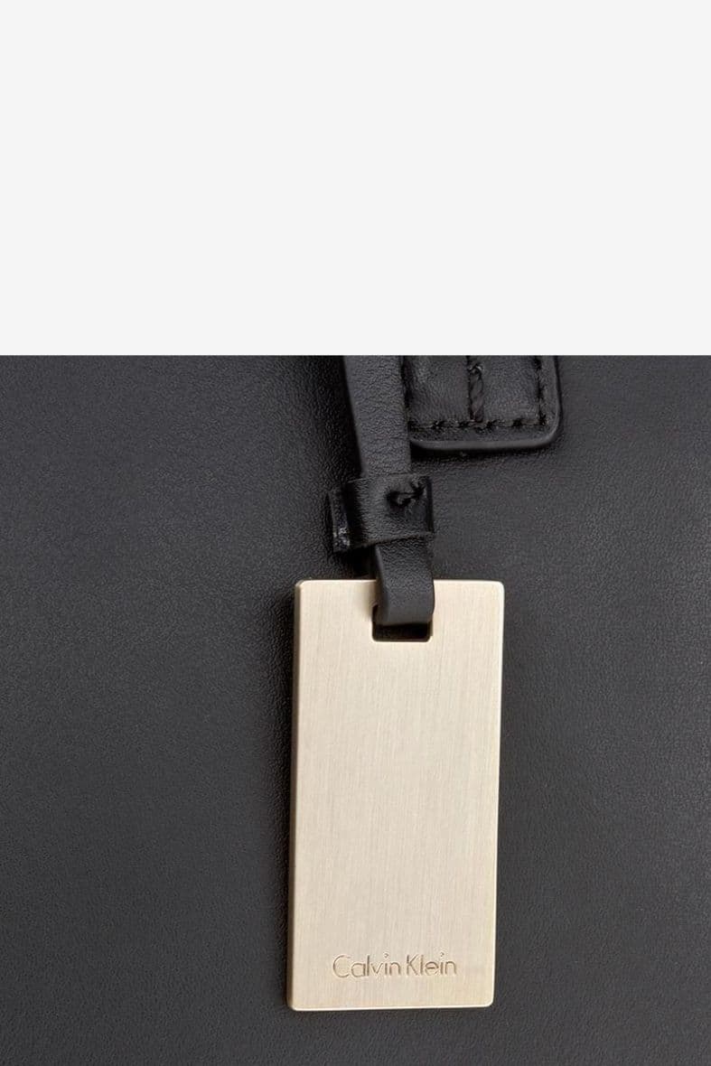 CALVIN KLEIN CHRISSY TOTE — vue 2