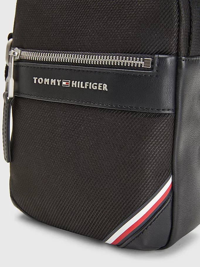 Tommy Hilfiger — vue 3
