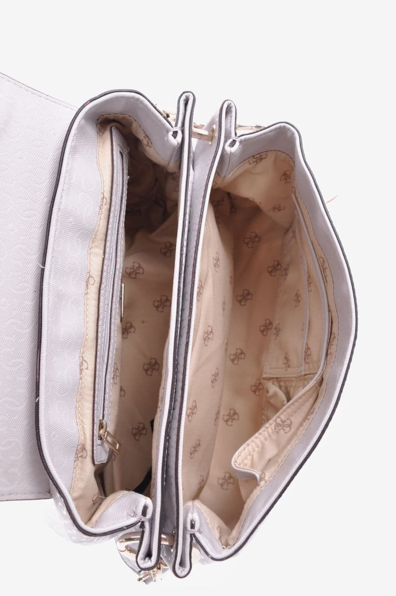guess tamra — vue 5