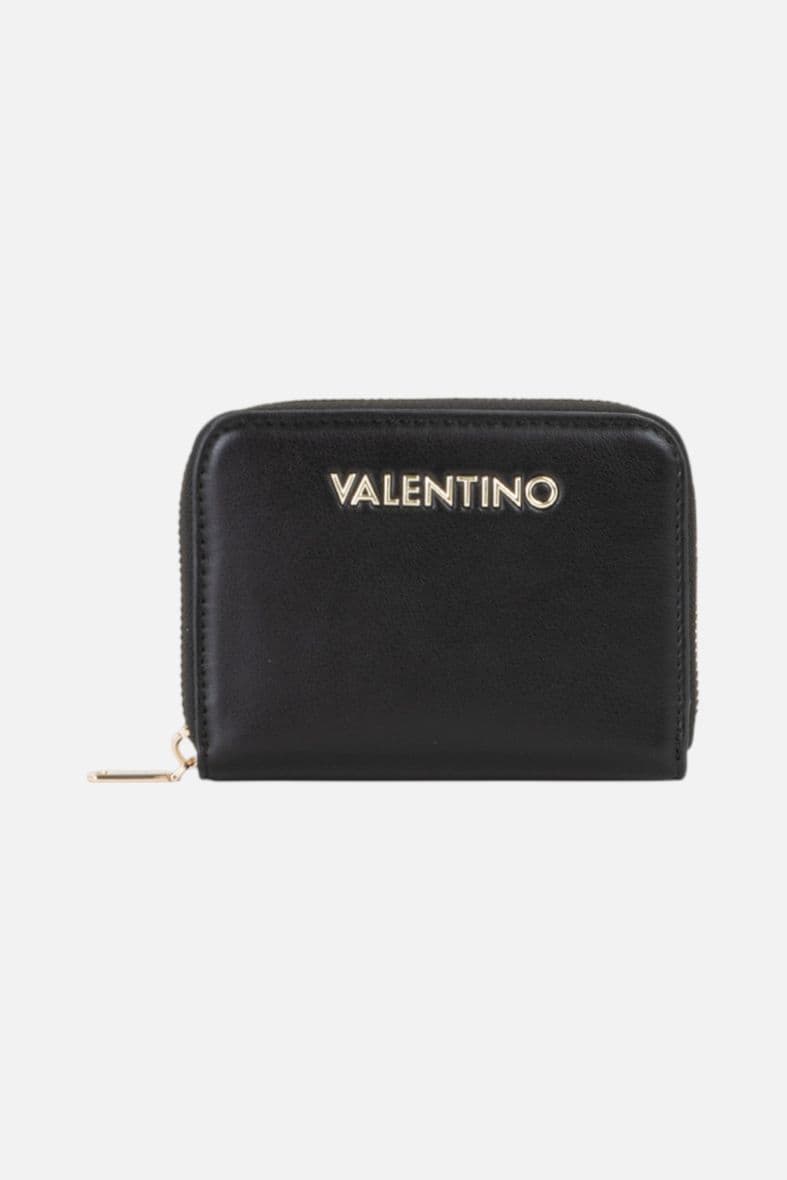 Valentino bags Clio RE