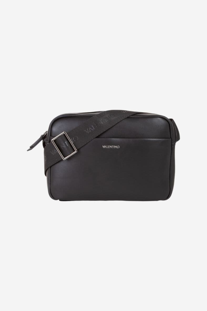 Valentino bags Horizon