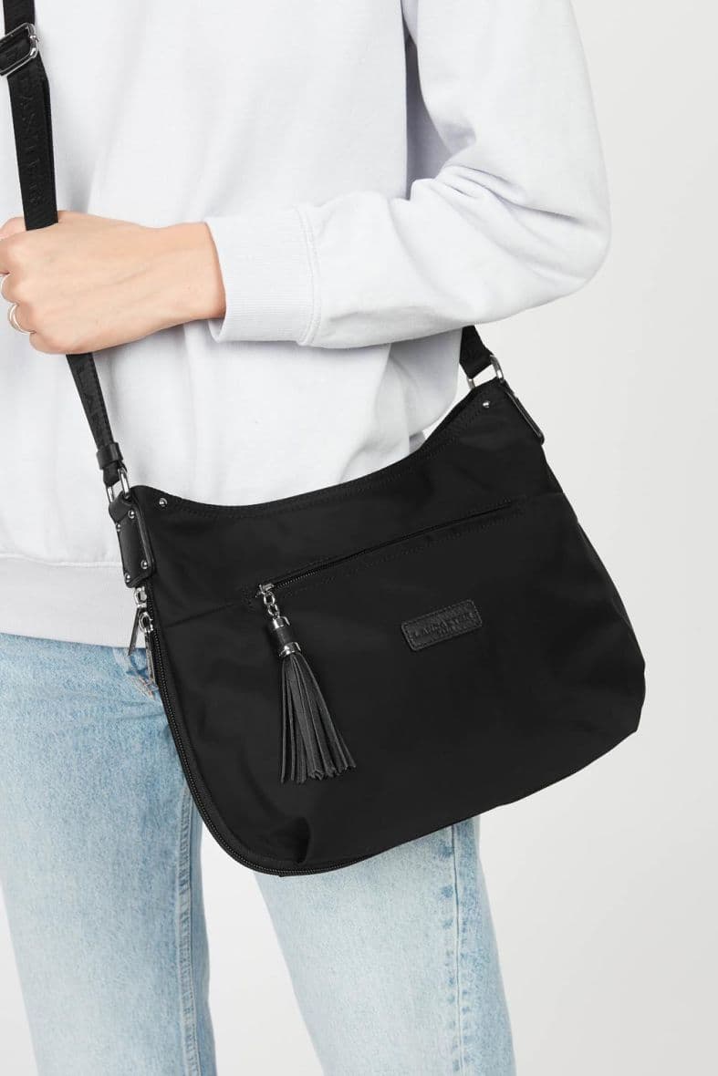 Lancaster BASIC POMPON