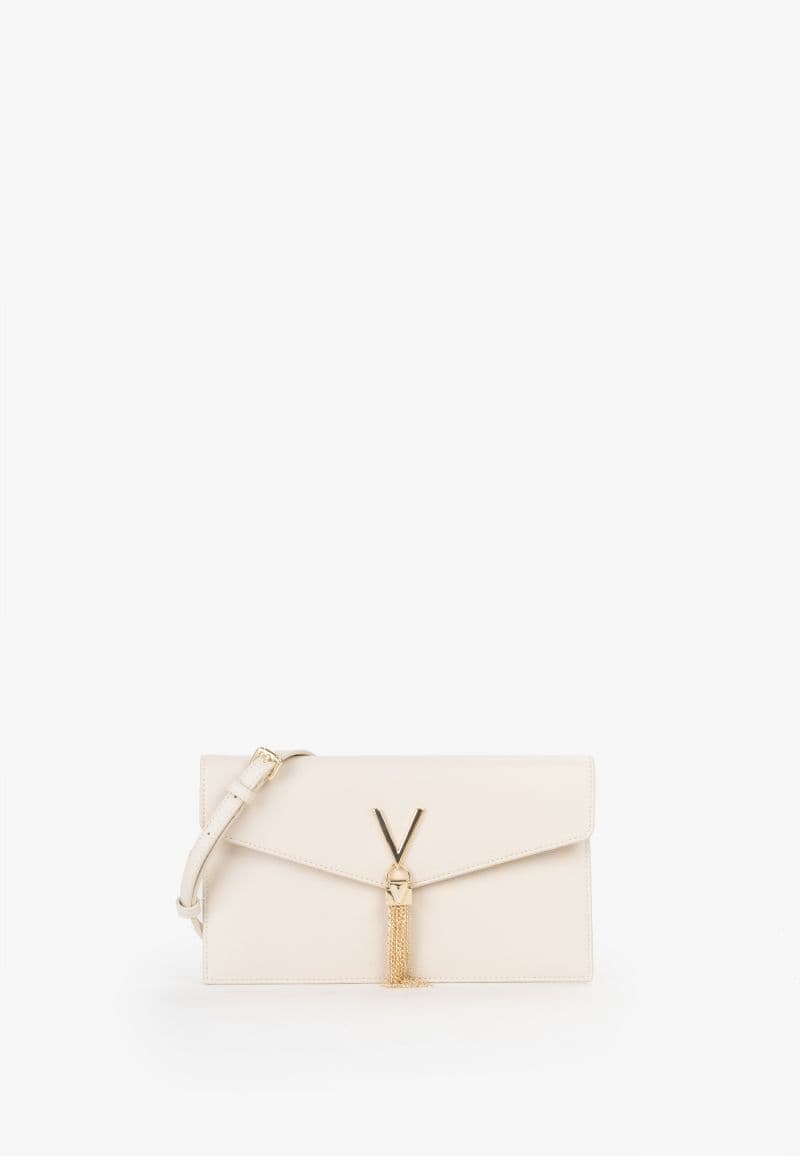 Valentino Luxe