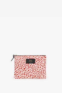 img-wuf-hearts-pouch-bag-a-red